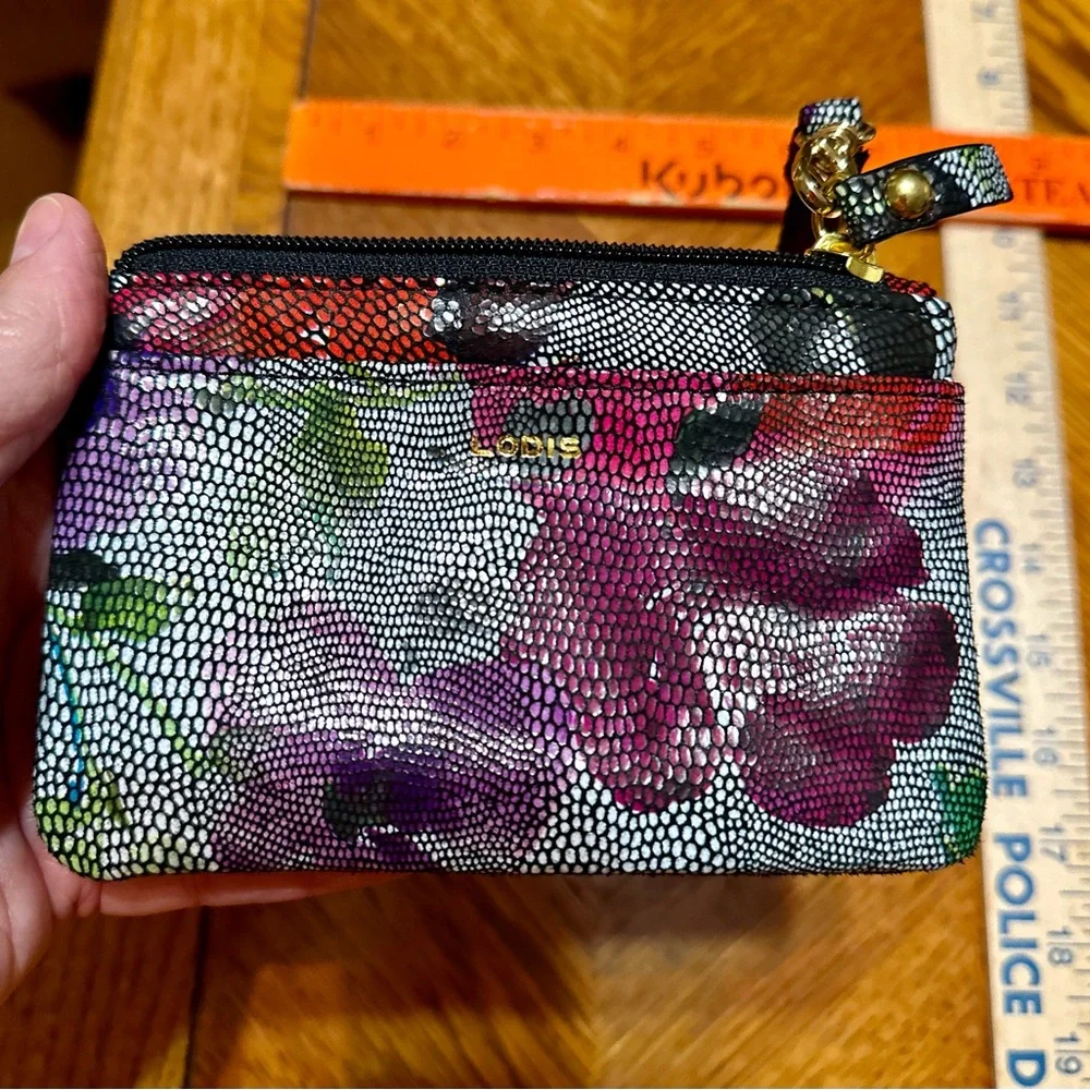 Lodis wristlet coin purse/cardholder - Picture 2 of 6